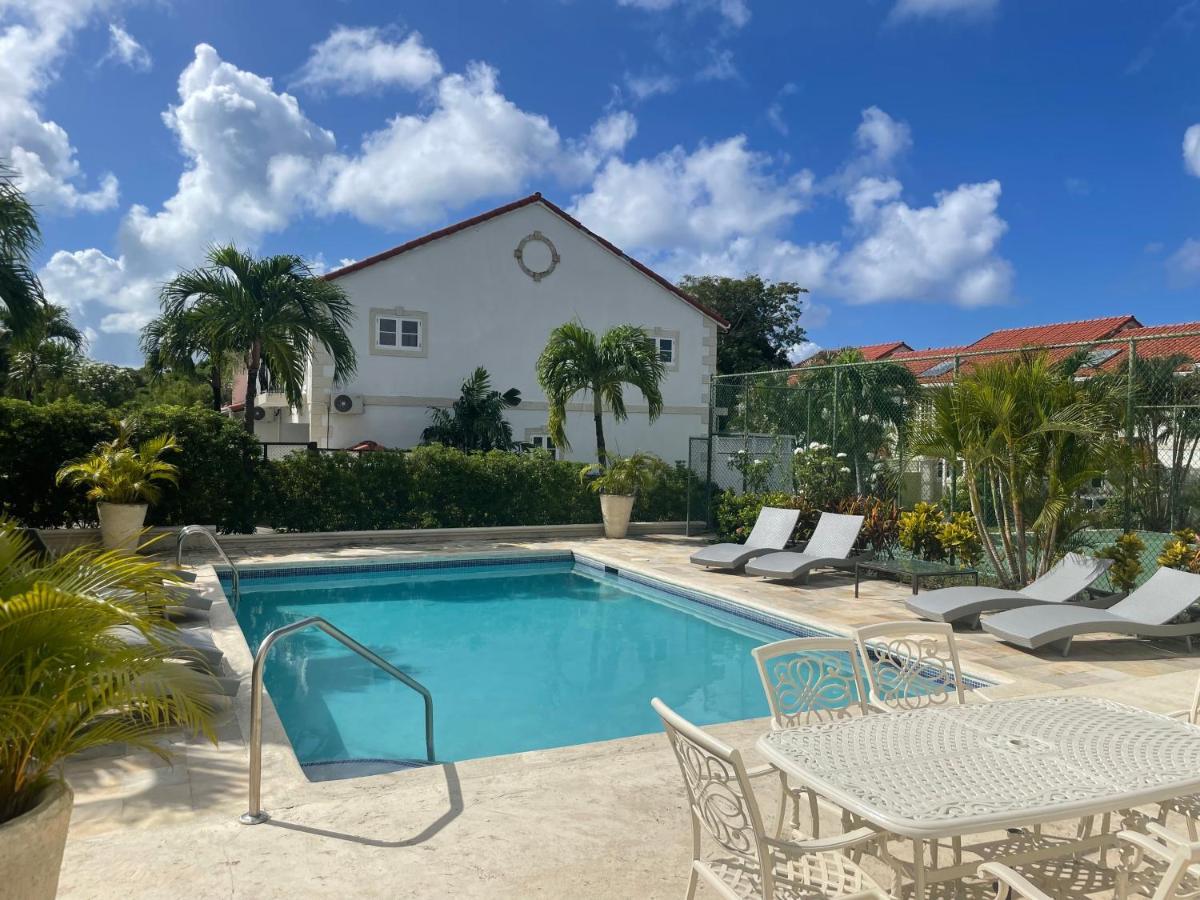 Nanpa, Luxury Family Three Bed Villa, St James West Coast, Private Pool Saint James Exterior foto